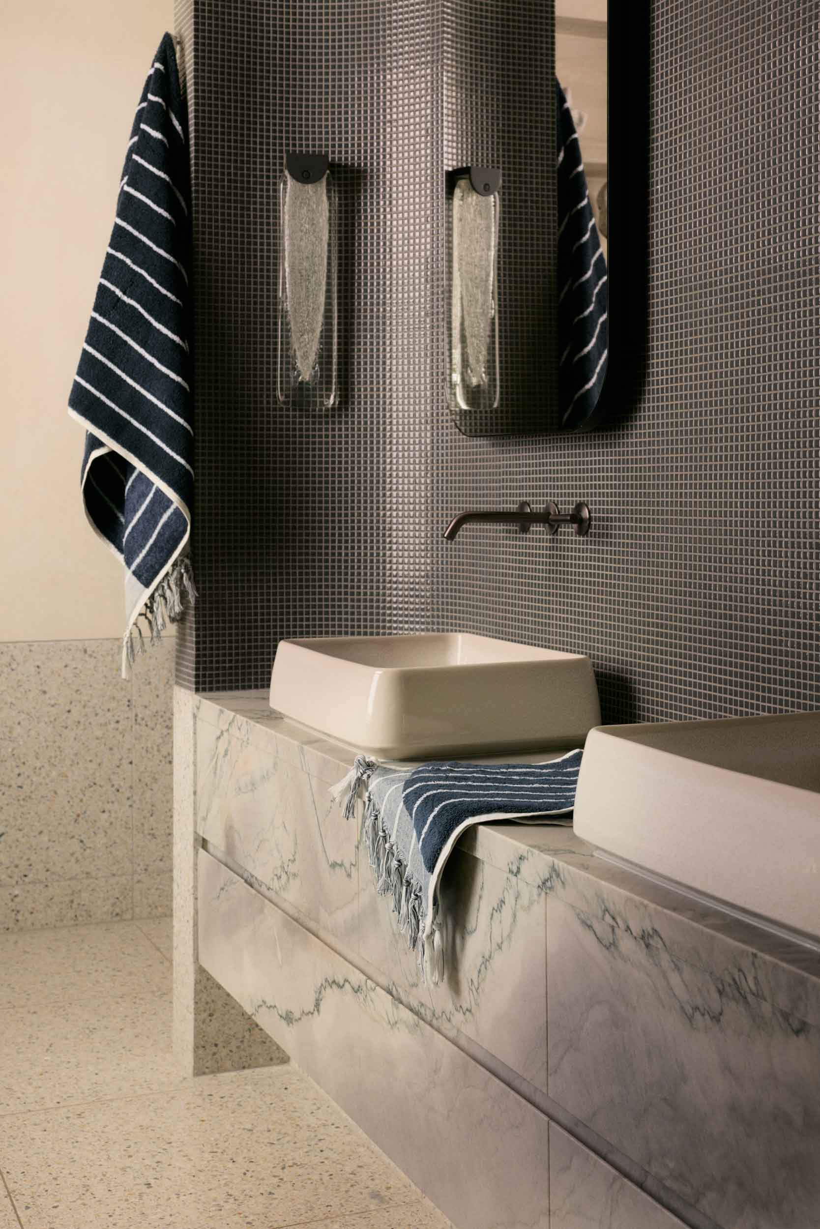 Regatta Linen & Cotton Hand Towel