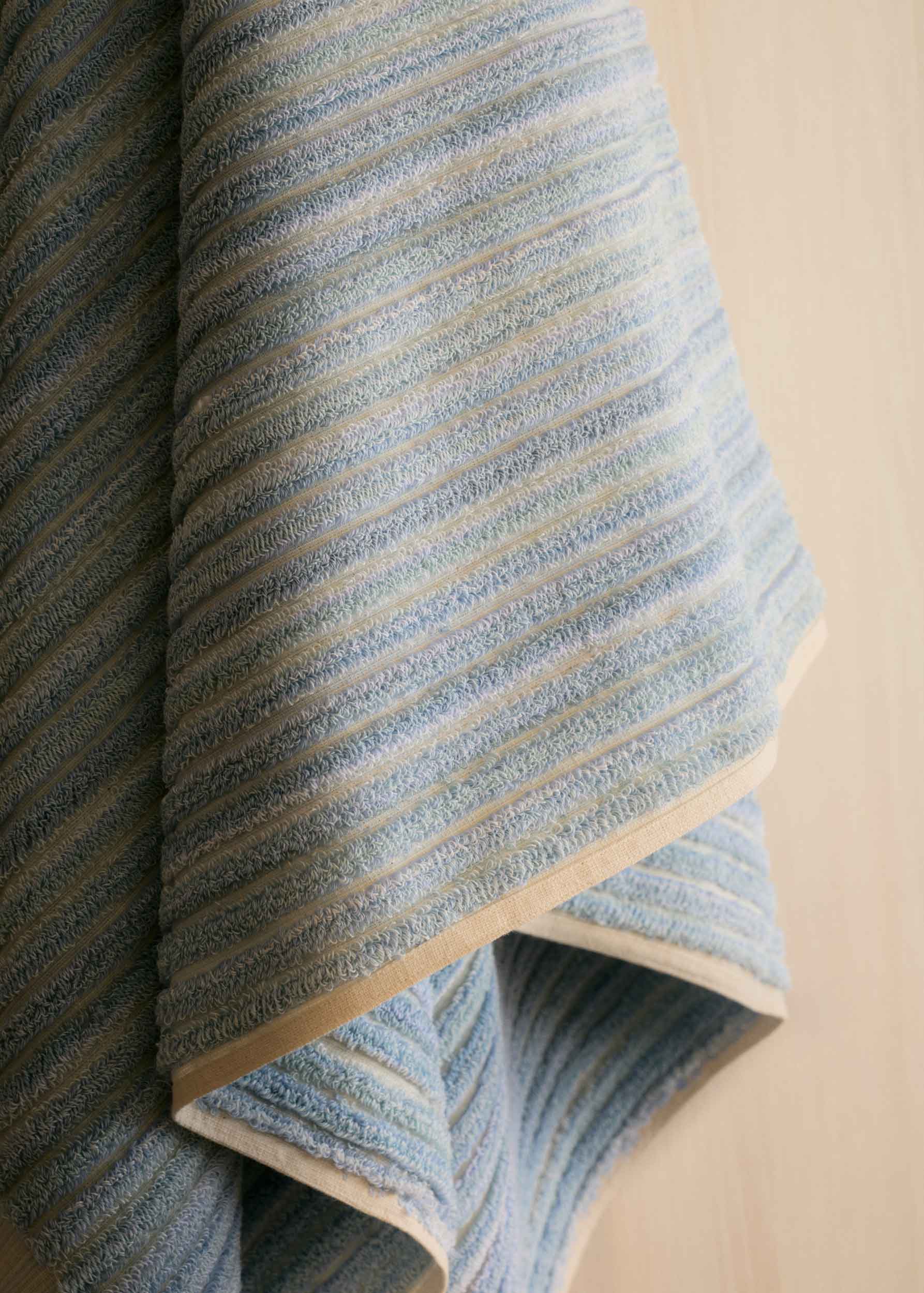 Azure-Mist Wide Stripe Bath Towel