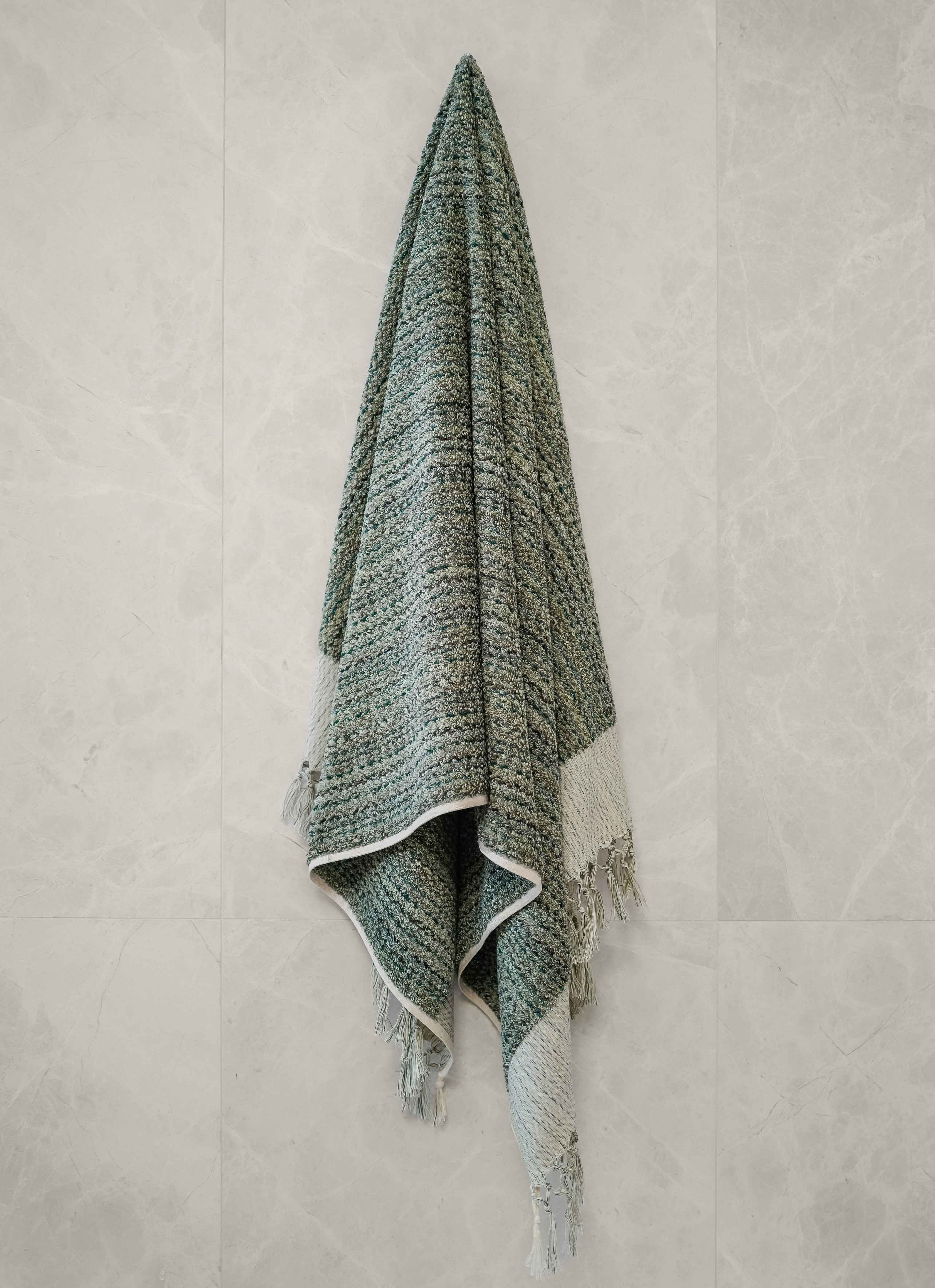 Eucalyptus Zigzag Standard Bath Towel