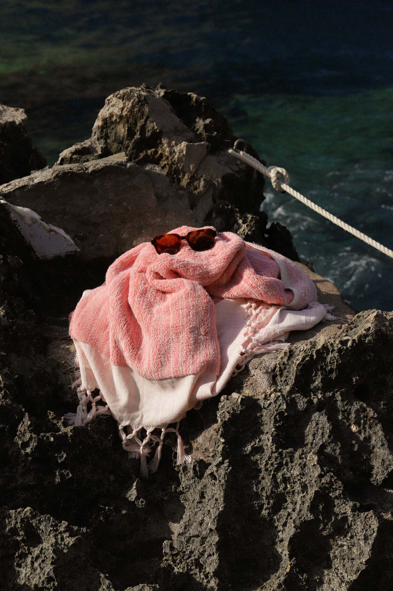 Rose Linen & Cotton Bath Sheet