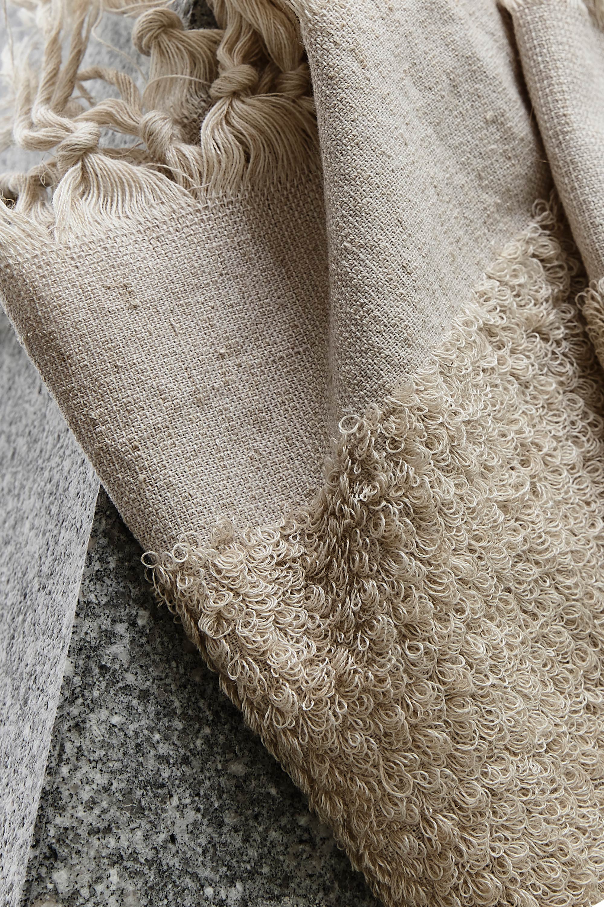 Linen Wave Hand Towel