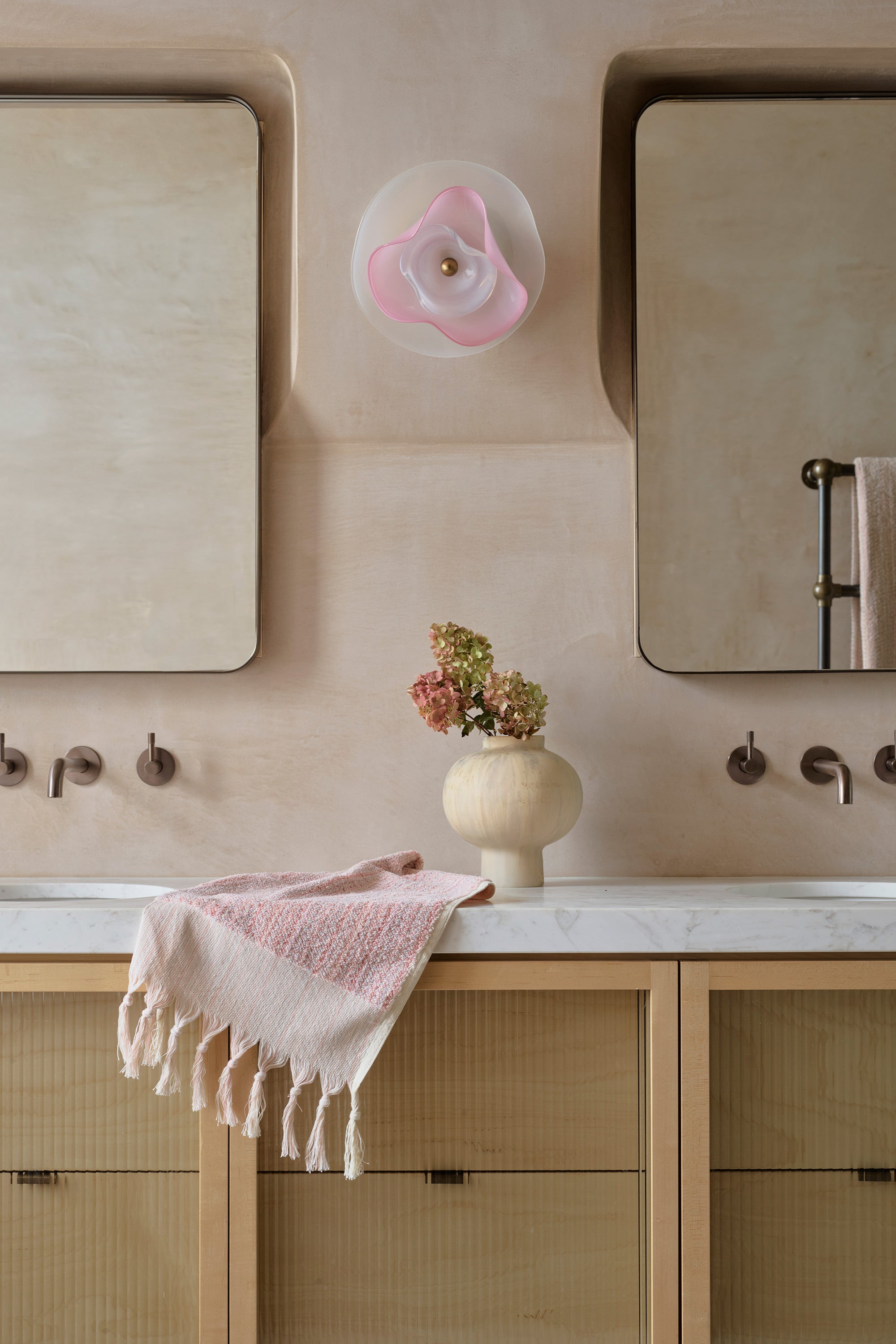 Pearl Hand Towel