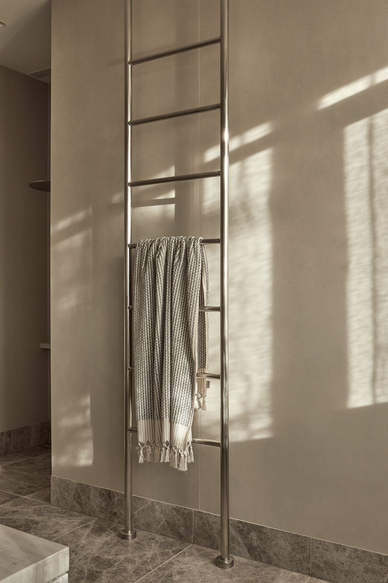 Alamer Residence by Lowe Living