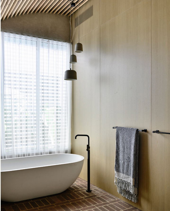 Carpenter’s Square House by Albert Mo Architects