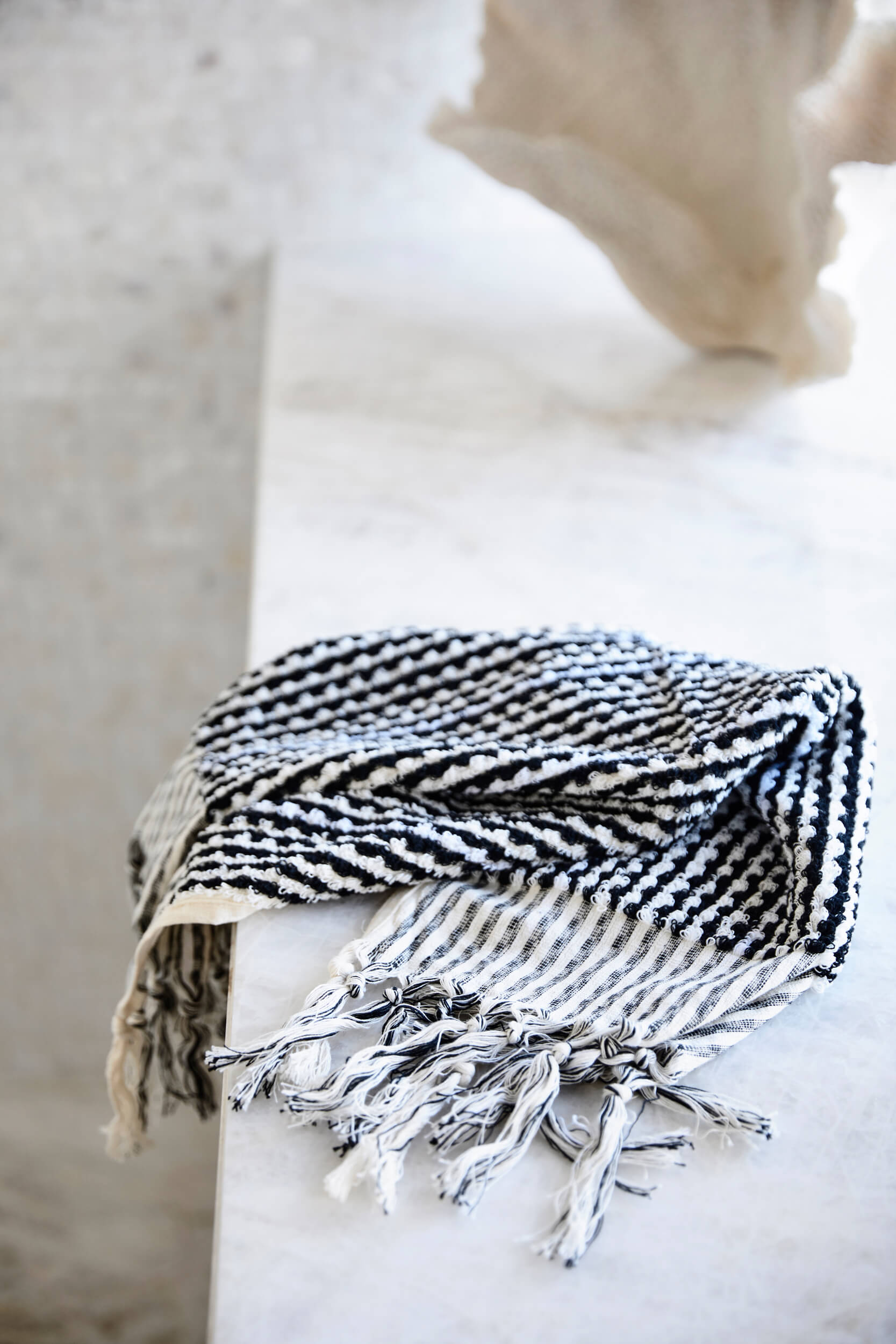 Black & White Wave Hand Towel