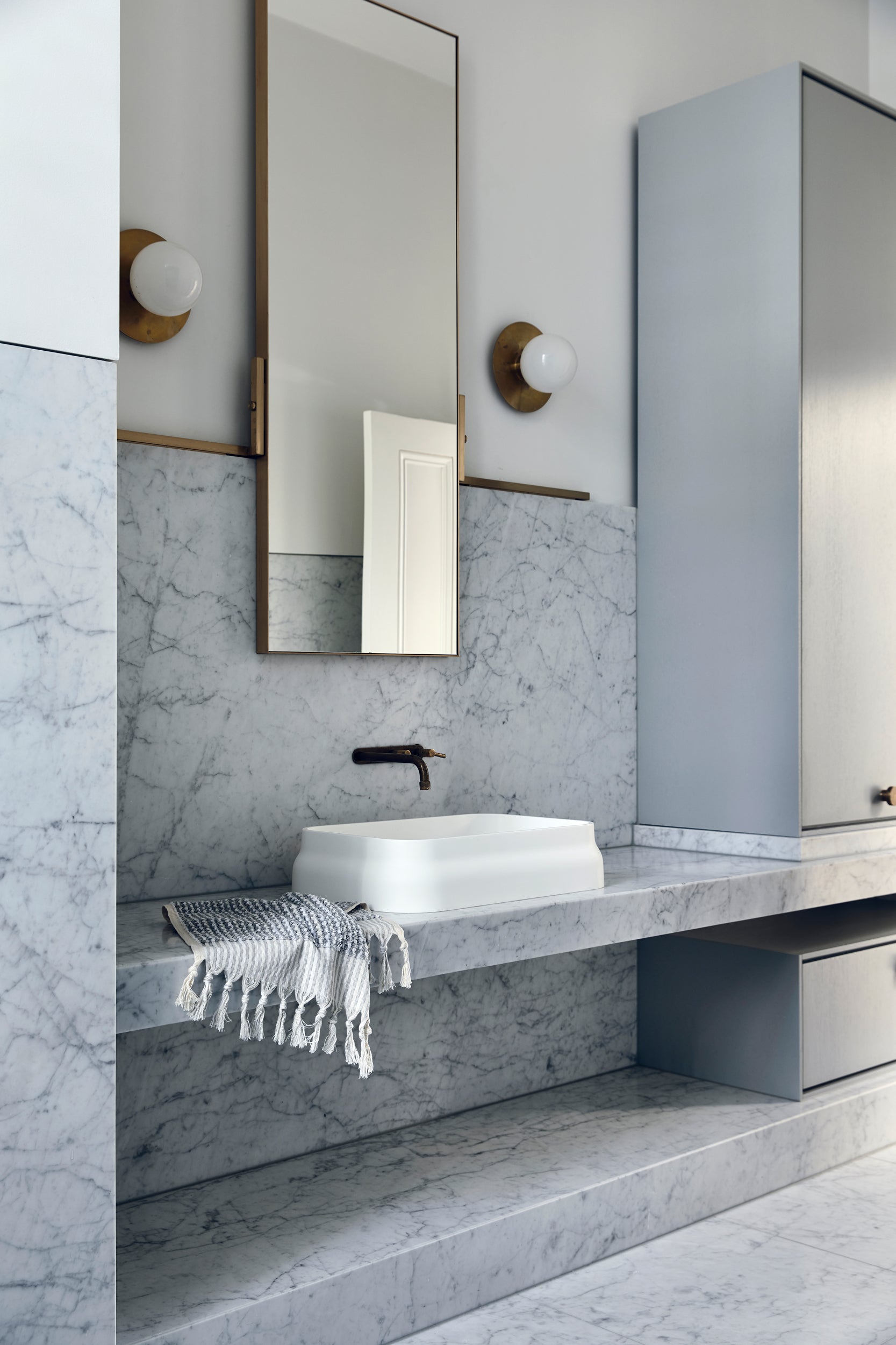 Grey & White Wave Hand Towel