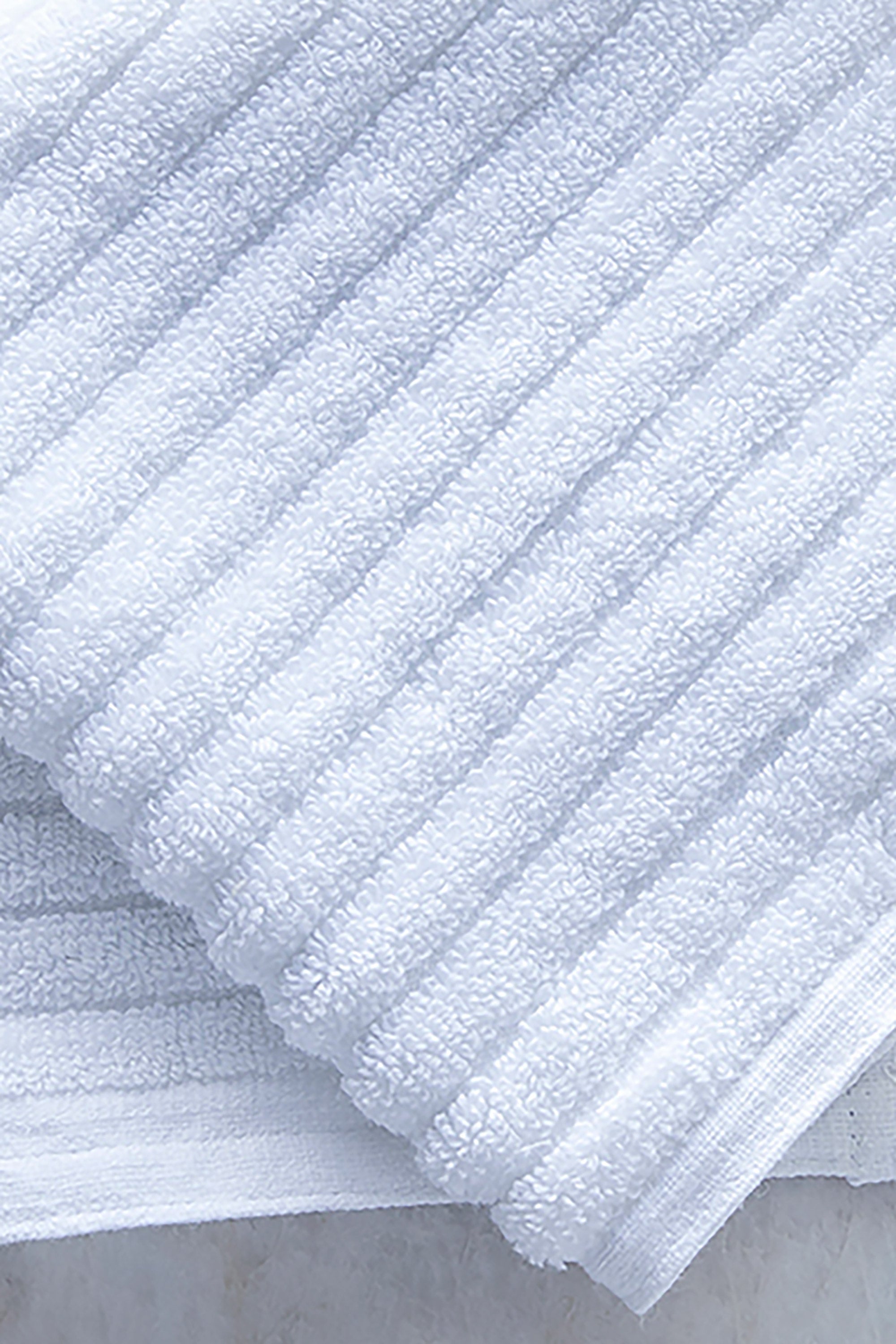 Monochrome Face Towel 3-Piece Set