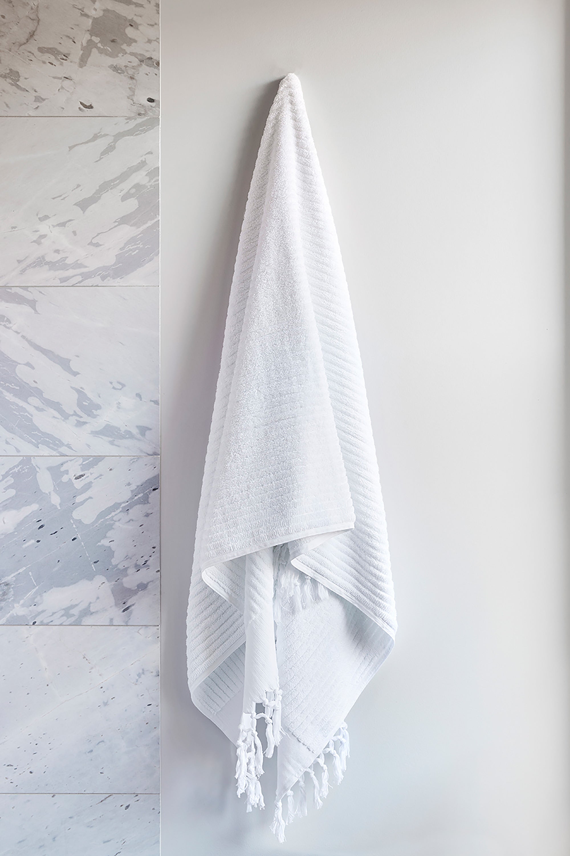 White Stripe 3-Piece Set
